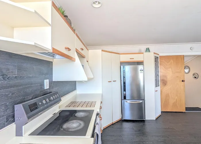 Available Now! Family Near Redwood Forest * Rotorua