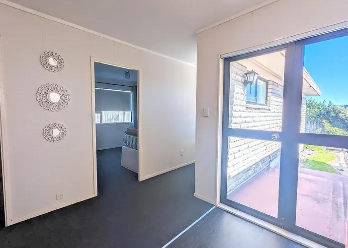 Ferienhaus Available Now! Family Near Redwood Forest Rotorua